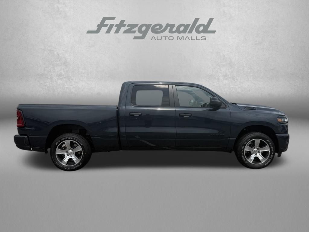 2026 RAM 1500 RAM 1500 EXPRESS CREW CAB 4X4 6'4' BOX