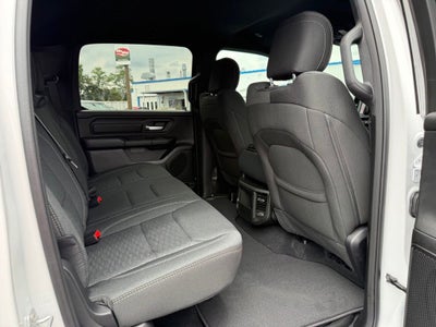 2026 RAM Ram 1500 RAM 1500 EXPRESS CREW CAB 4X4 6'4' BOX