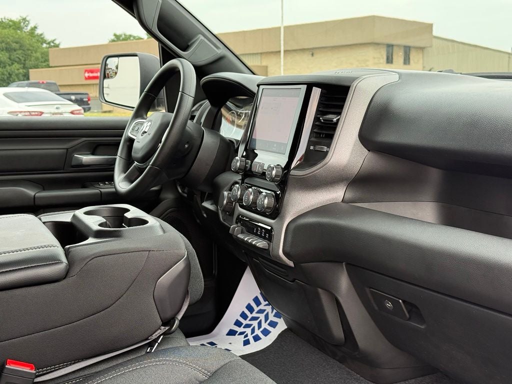 2026 RAM Ram 1500 RAM 1500 EXPRESS CREW CAB 4X4 6'4' BOX