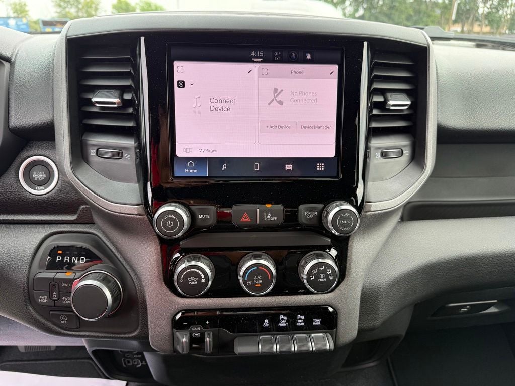 2026 RAM Ram 1500 RAM 1500 EXPRESS CREW CAB 4X4 6'4' BOX