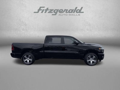 2026 RAM Ram 1500 RAM 1500 EXPRESS CREW CAB 4X4 6'4' BOX