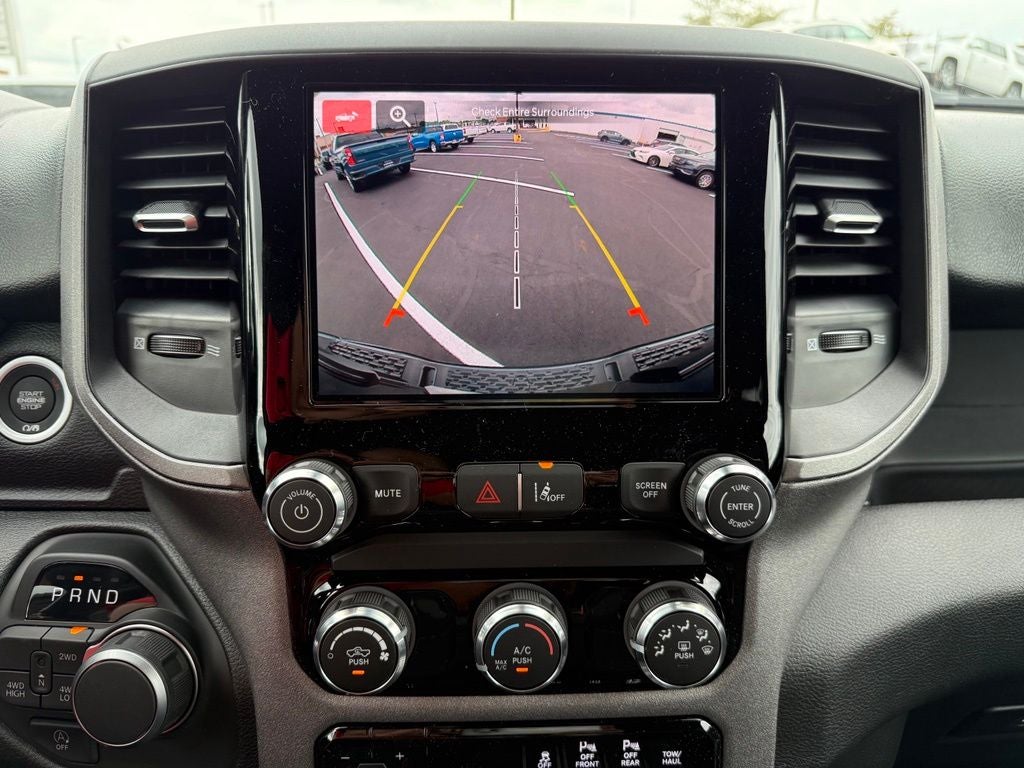 2026 RAM Ram 1500 RAM 1500 EXPRESS CREW CAB 4X4 6'4' BOX