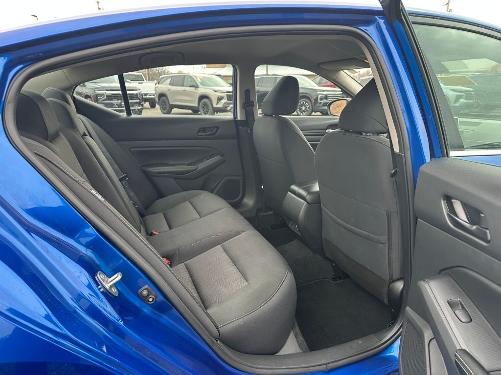 2025 Nissan Altima SV FWD