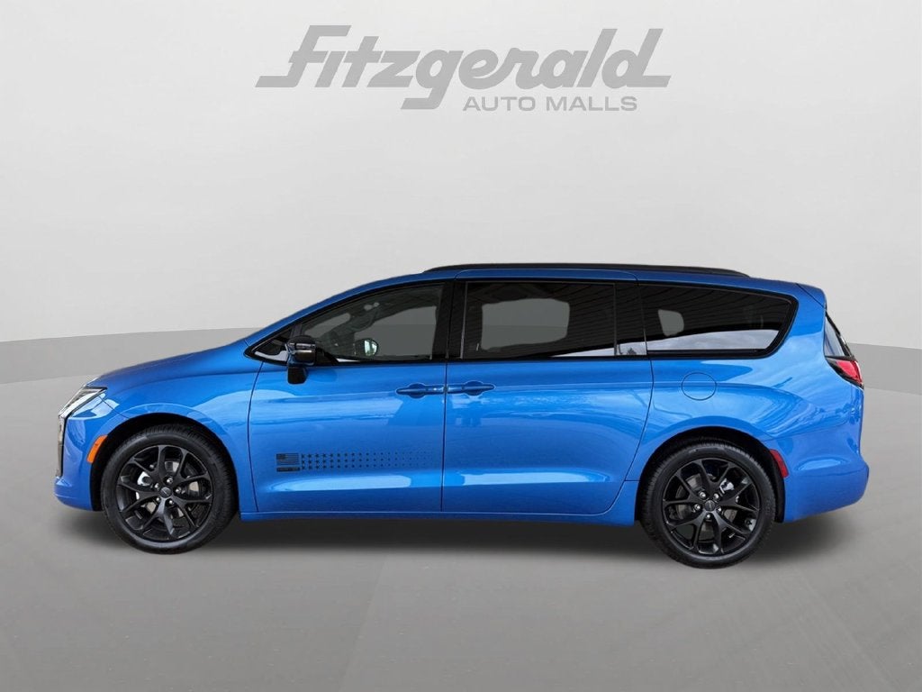 2027 Chrysler Pacifica PACIFICA SELECT
