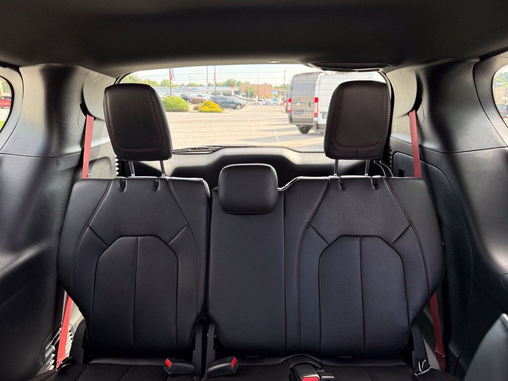 2027 Chrysler Pacifica PACIFICA SELECT