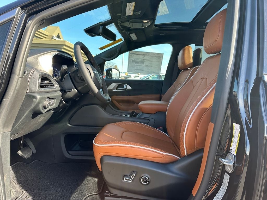 2026 Chrysler Pacifica PACIFICA PINNACLE