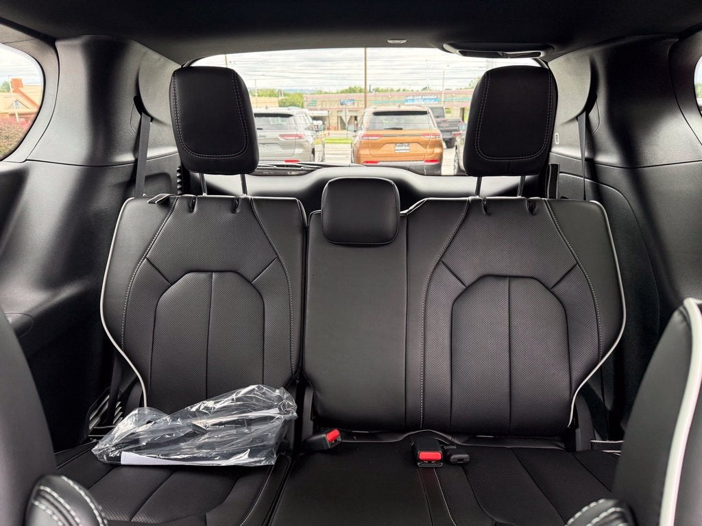 2027 Chrysler Pacifica PACIFICA LIMITED AWD
