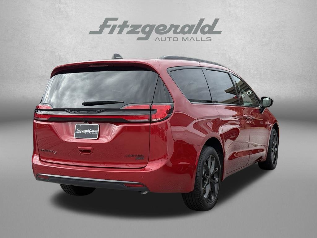 2027 Chrysler Pacifica PACIFICA LIMITED AWD