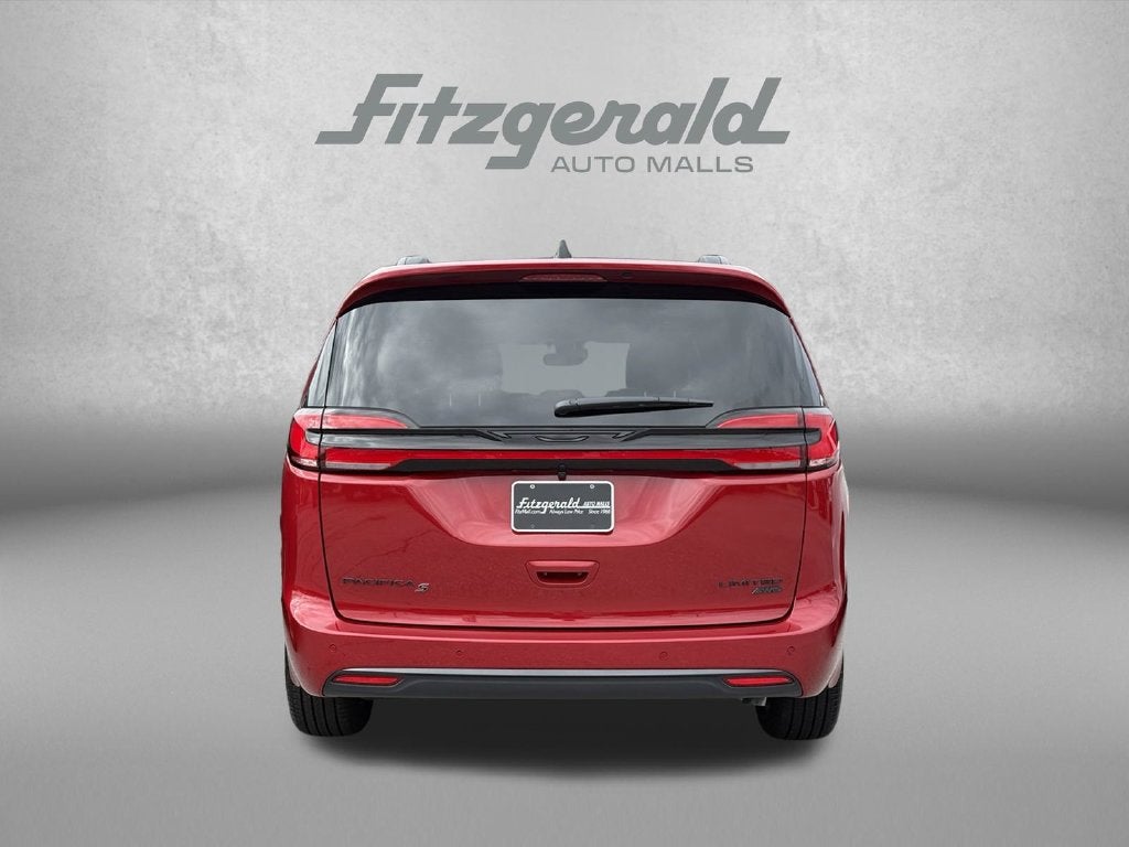 2027 Chrysler Pacifica PACIFICA LIMITED AWD