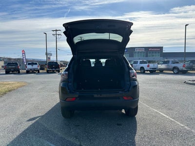 2026 Jeep Compass COMPASS LATITUDE 4X4