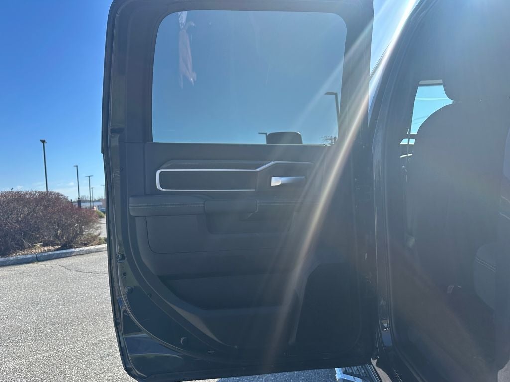 2026 RAM Ram 3500 RAM 3500 BIG HORN CREW CAB 4X4 8' BOX