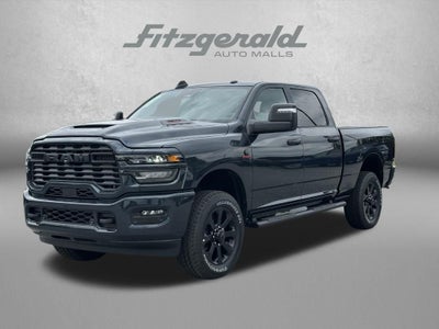 2026 RAM Ram 2500 RAM 2500 BLACK EXPRESS CREW CAB 4X4 6'4' BOX