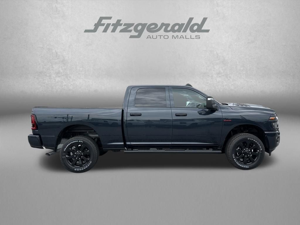 2026 RAM Ram 2500 RAM 2500 BLACK EXPRESS CREW CAB 4X4 6'4' BOX