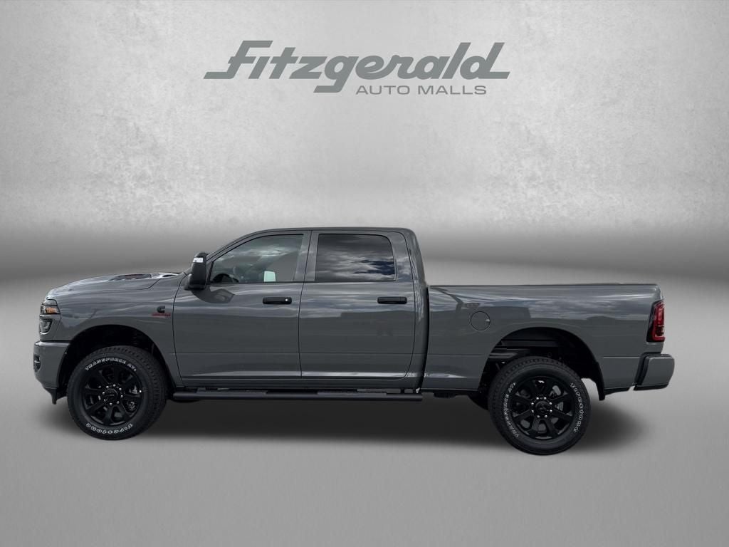2026 RAM Ram 2500 RAM 2500 BLACK EXPRESS CREW CAB 4X4 6'4' BOX