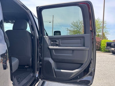 2026 RAM Ram 2500 RAM 2500 BLACK EXPRESS CREW CAB 4X4 6'4' BOX