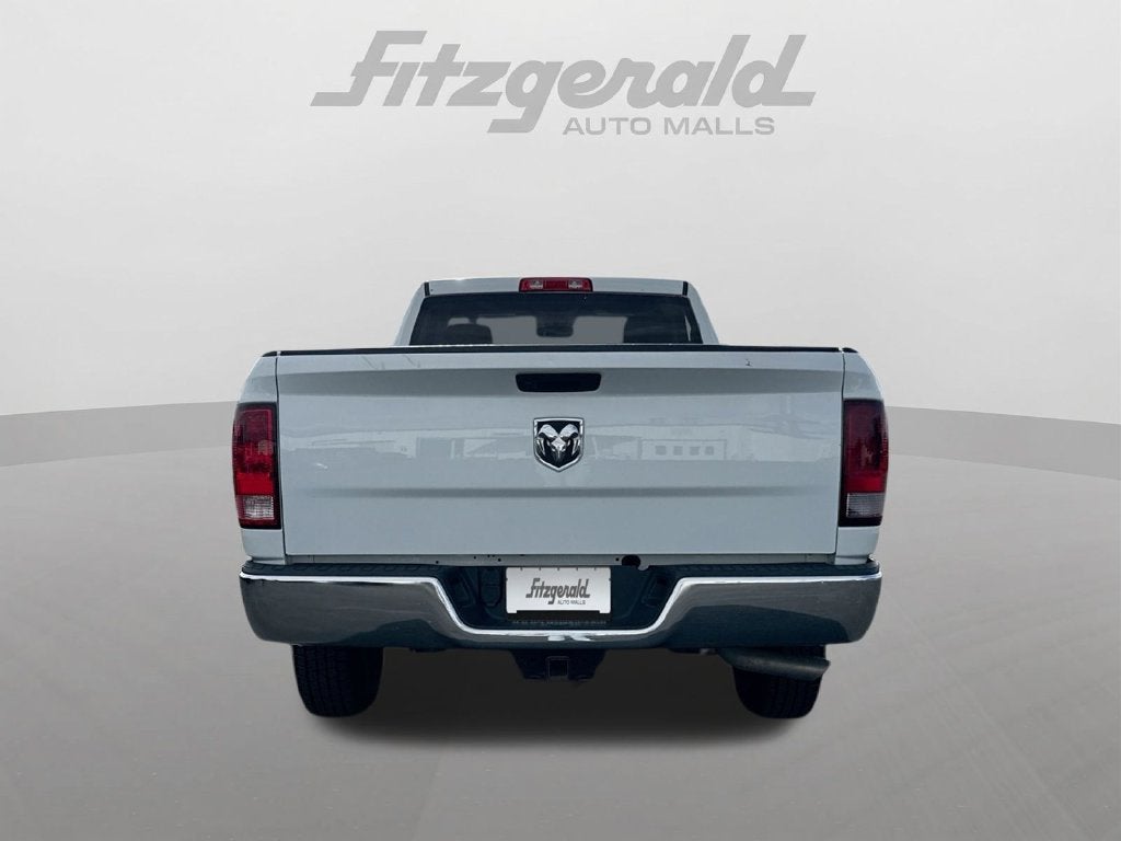 2023 RAM 1500 Classic Tradesman Regular Cab 4x2 8' Box