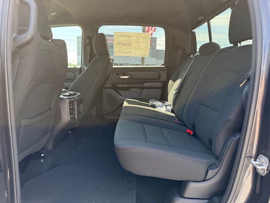 2026 RAM 1500 Express Crew Cab 4x4 5'7' Box