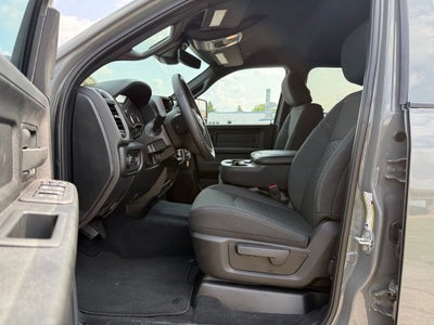 2026 RAM Ram 2500 RAM 2500 BLACK EXPRESS CREW CAB 4X4 6'4' BOX