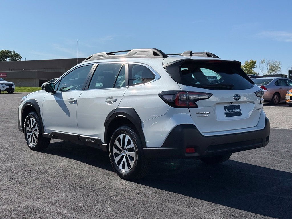 2025 Subaru Outback 2.5i