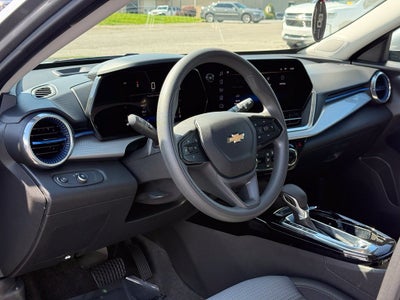 2025 Chevrolet Trax FWD LT