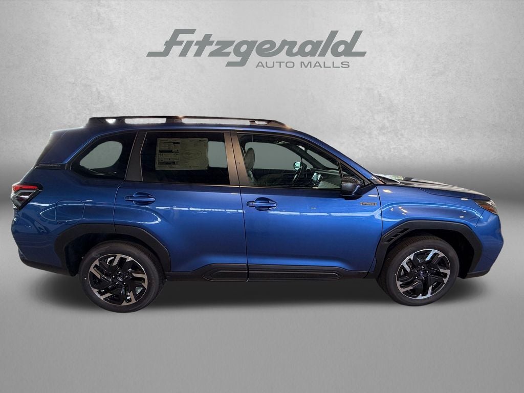 2026 Subaru FORESTER Premium Hybrid