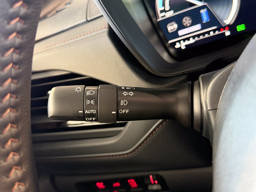 2026 Subaru FORESTER Touring Hybrid