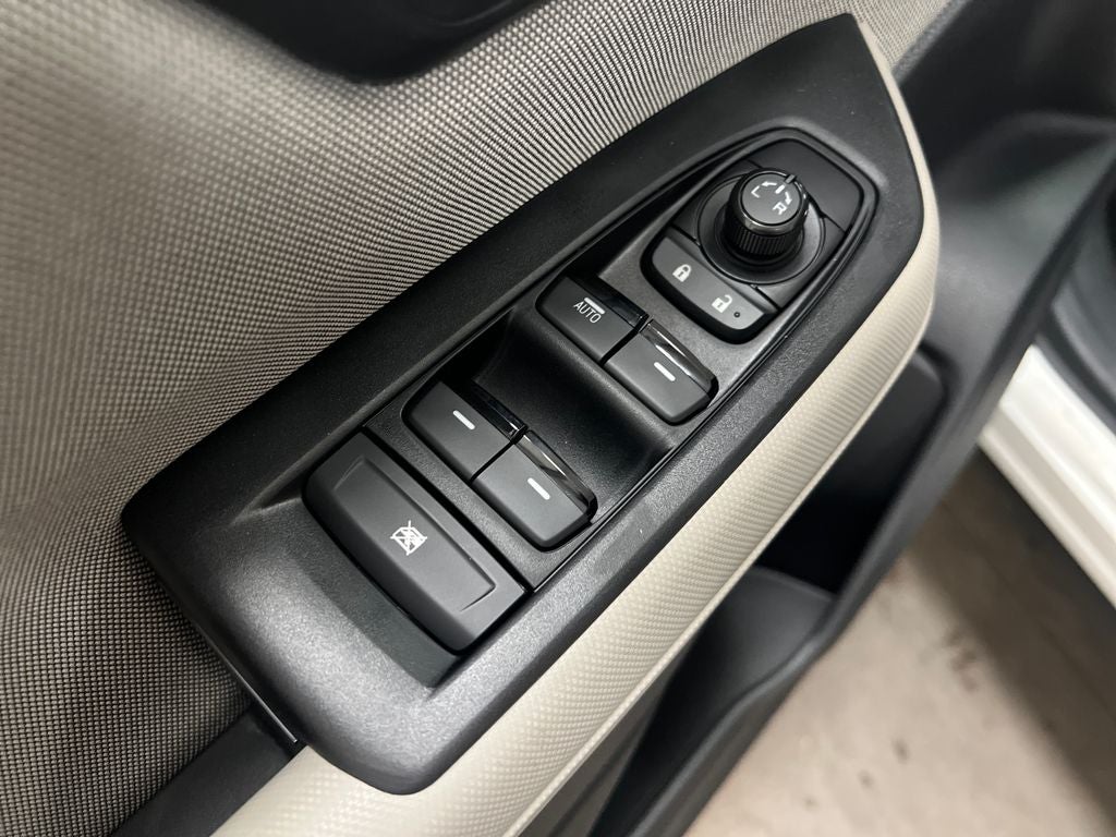 2026 Subaru FORESTER Standard Model