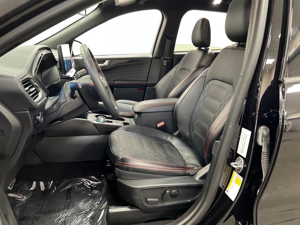 2024 Ford Escape ST-Line Elite