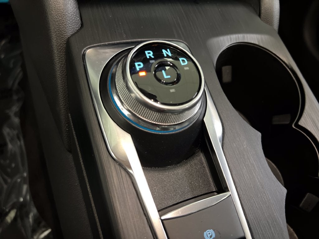 2024 Ford Escape ST-Line Elite