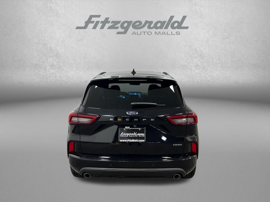 2024 Ford Escape ST-Line Elite