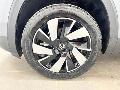 2024 Volkswagen Atlas Cross Sport 2.0T SEL