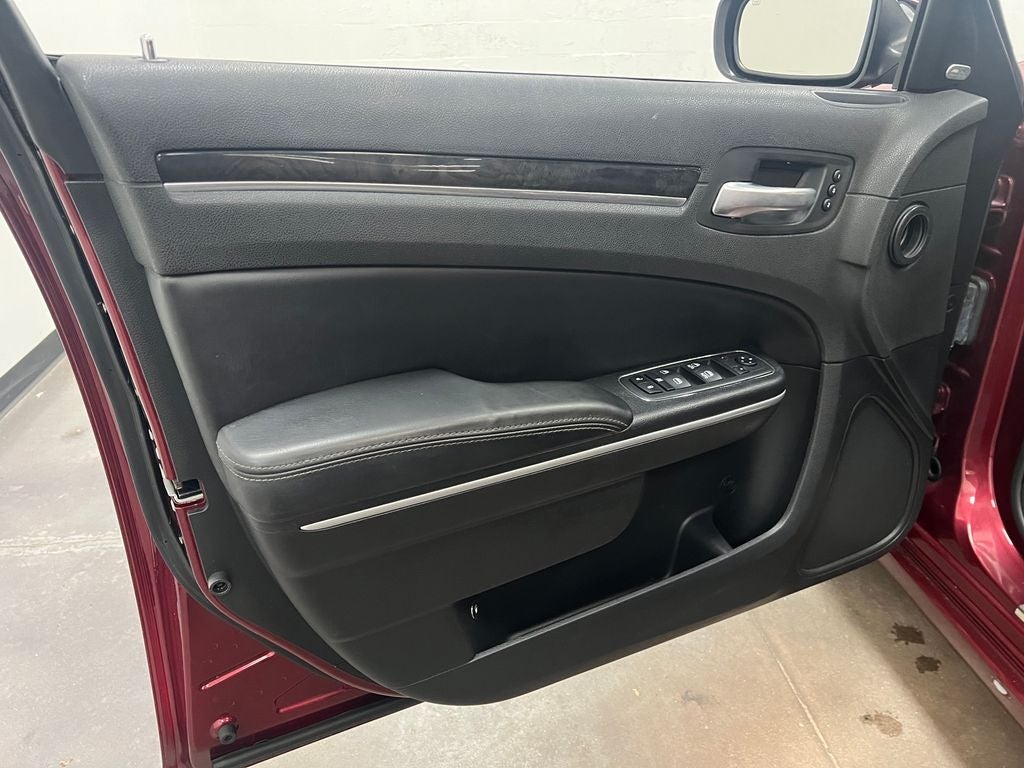 2019 Chrysler 300 Limited