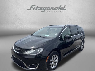 2017 Chrysler Pacifica Touring L Plus