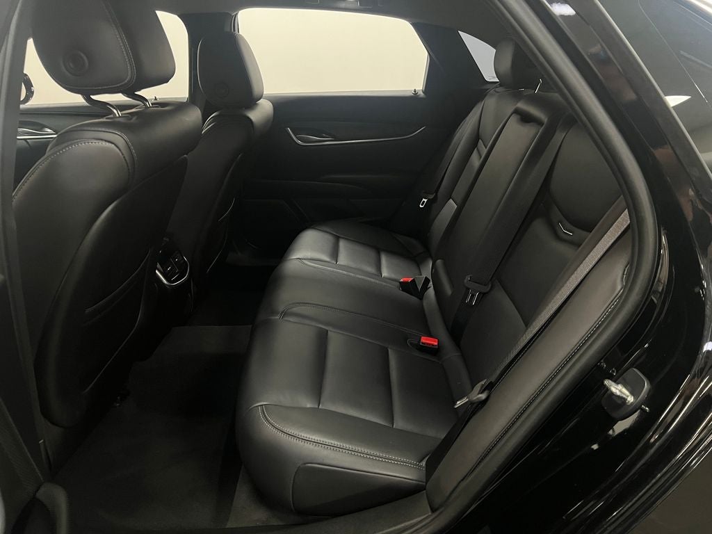 2015 Cadillac XTS Standard