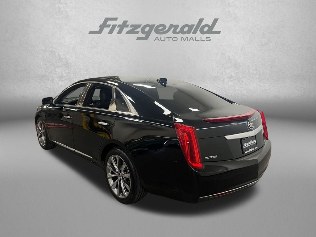 2015 Cadillac XTS Standard