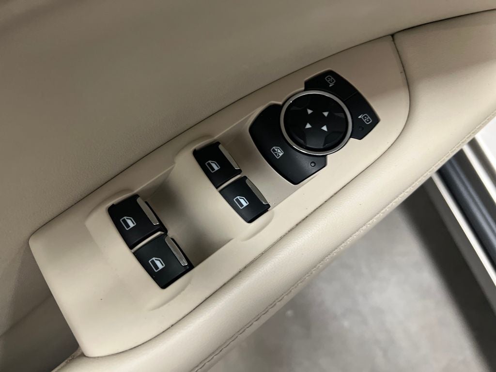 2020 Lincoln MKZ Standard