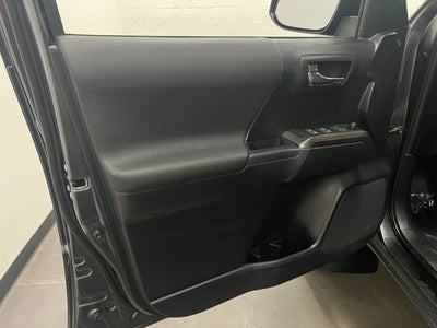 2021 Toyota Tacoma TRD Off-Road V6