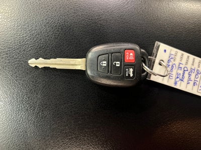 2016 Toyota Camry LE