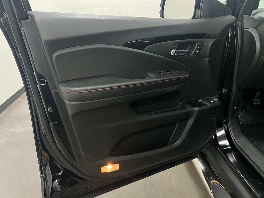2017 Honda Ridgeline Black Edition