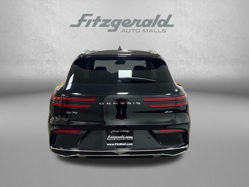 2026 Genesis GV70 2.5T