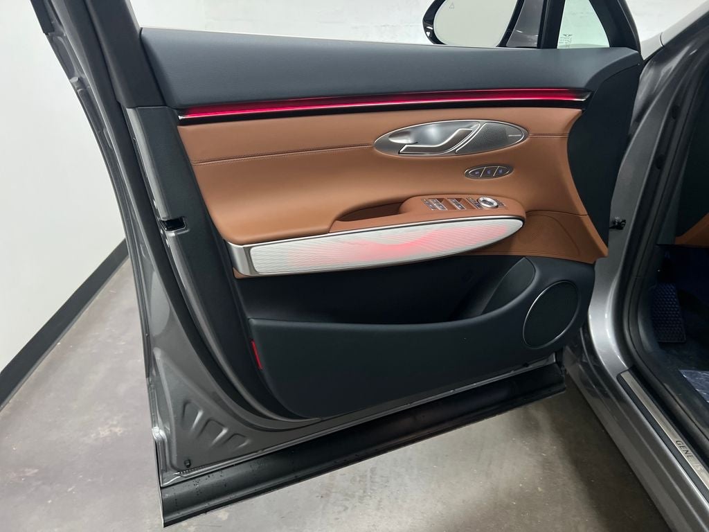 2026 Genesis GV70 2.5T Advanced