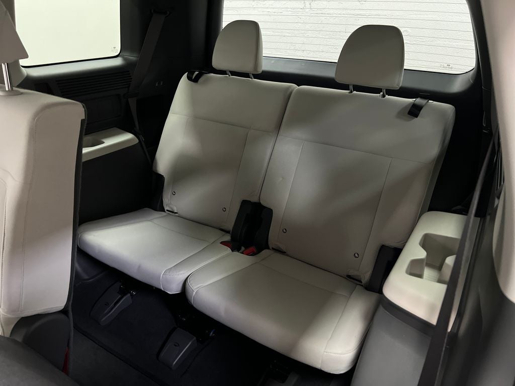 2027 Hyundai Santa Fe SE