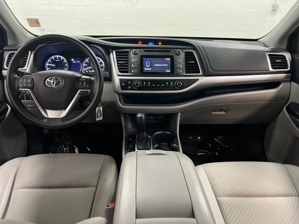 2018 Toyota Highlander LE