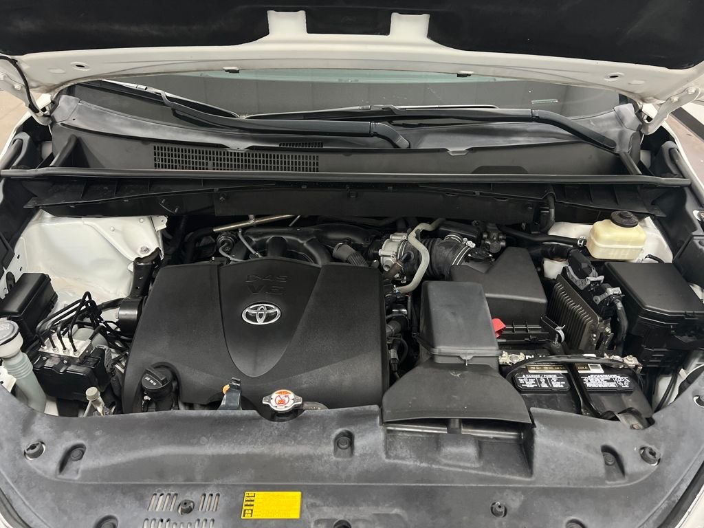 2018 Toyota Highlander LE