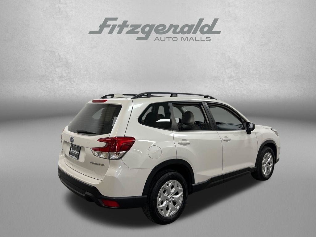 2023 Subaru Forester Base