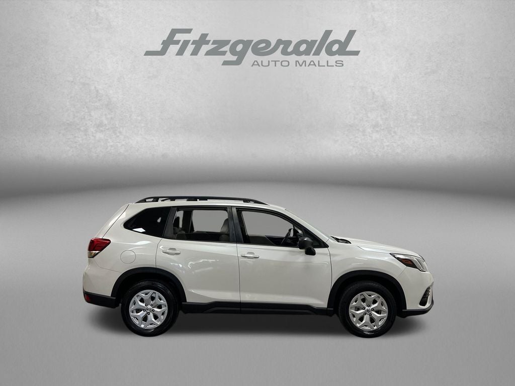 2023 Subaru Forester Base