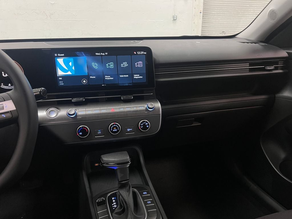 2027 Hyundai Kona SE