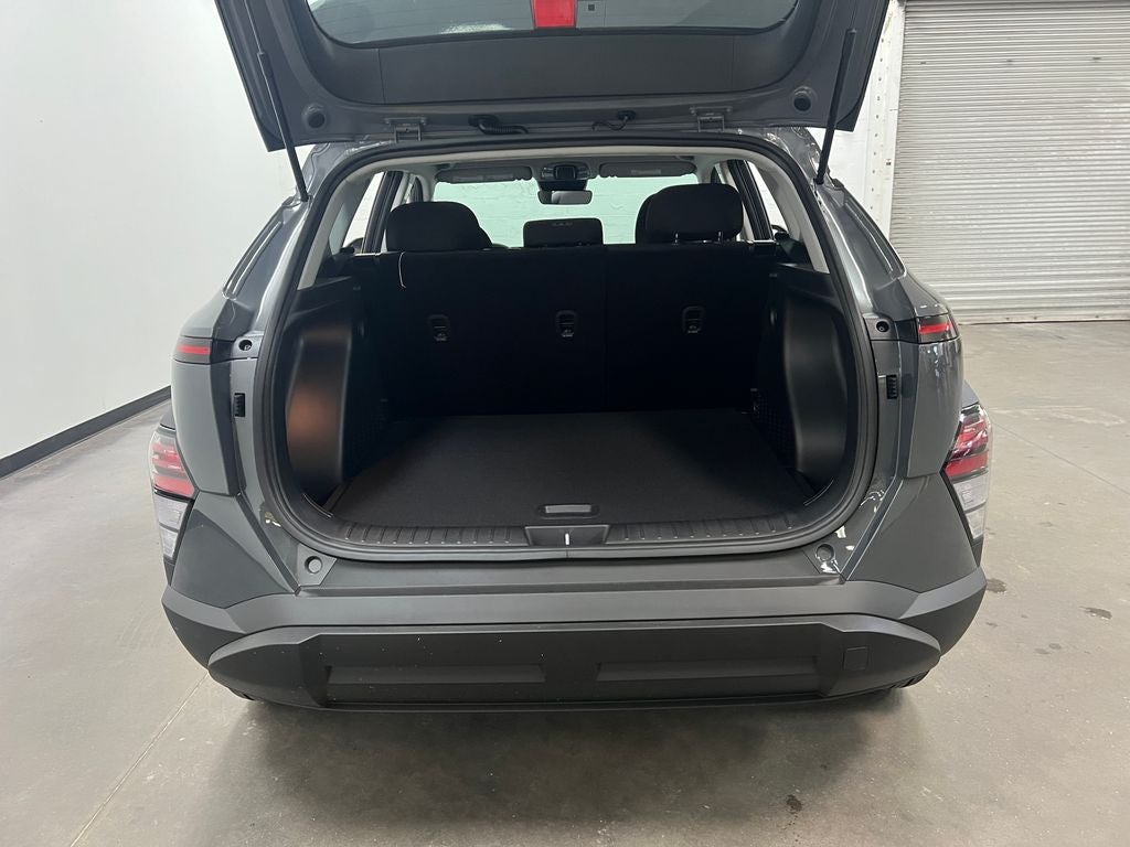 2027 Hyundai Kona SE