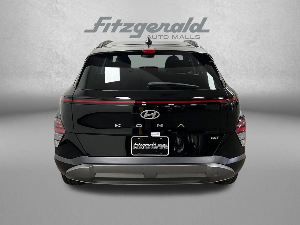 2026 Hyundai Kona SEL Premium