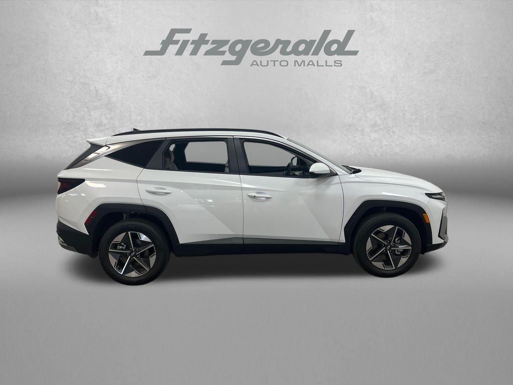 2026 Hyundai Tucson Hybrid SEL